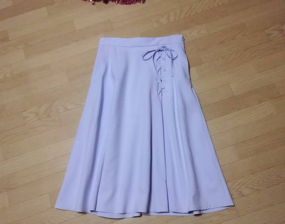 オンワード樫山♪【Feroux】サックスフレアースカート2M★新品♪拍卖