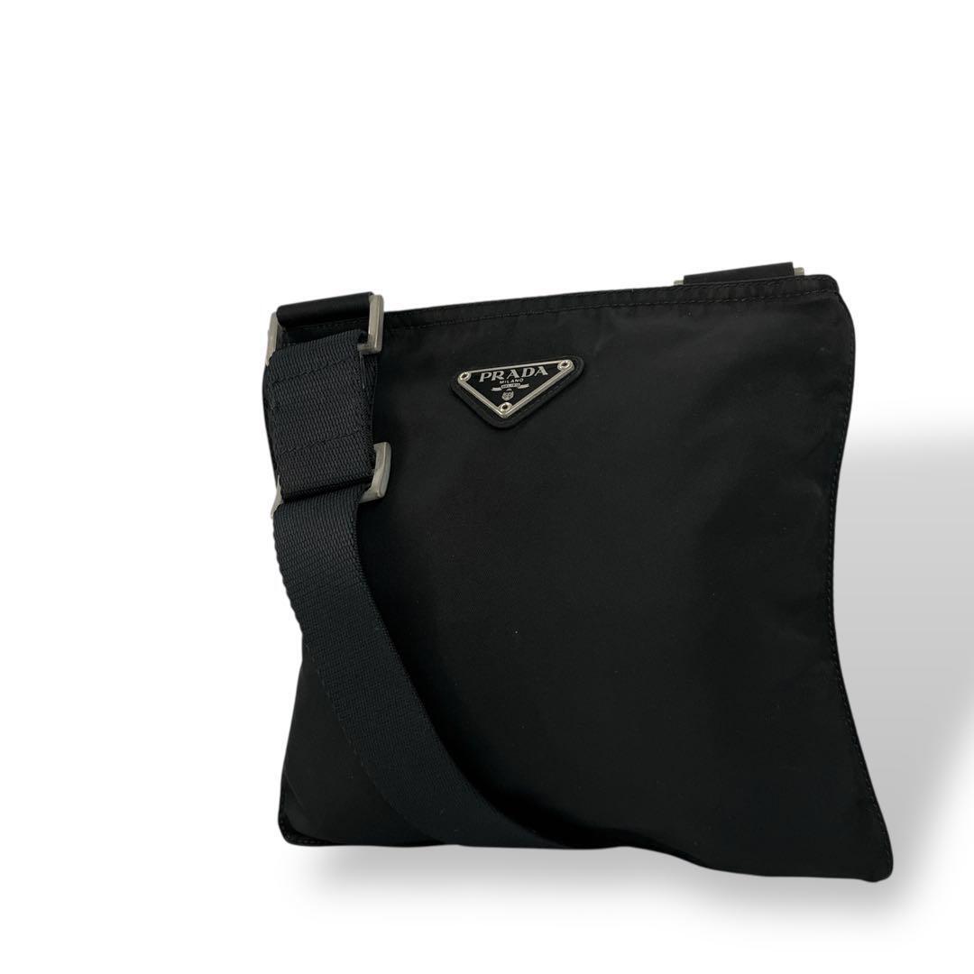 PRADA プラダ ミニショルダーバッグ サコッシュ 三角ロゴプレート テスートナイロン ブラック トライアングルアイコン拍卖