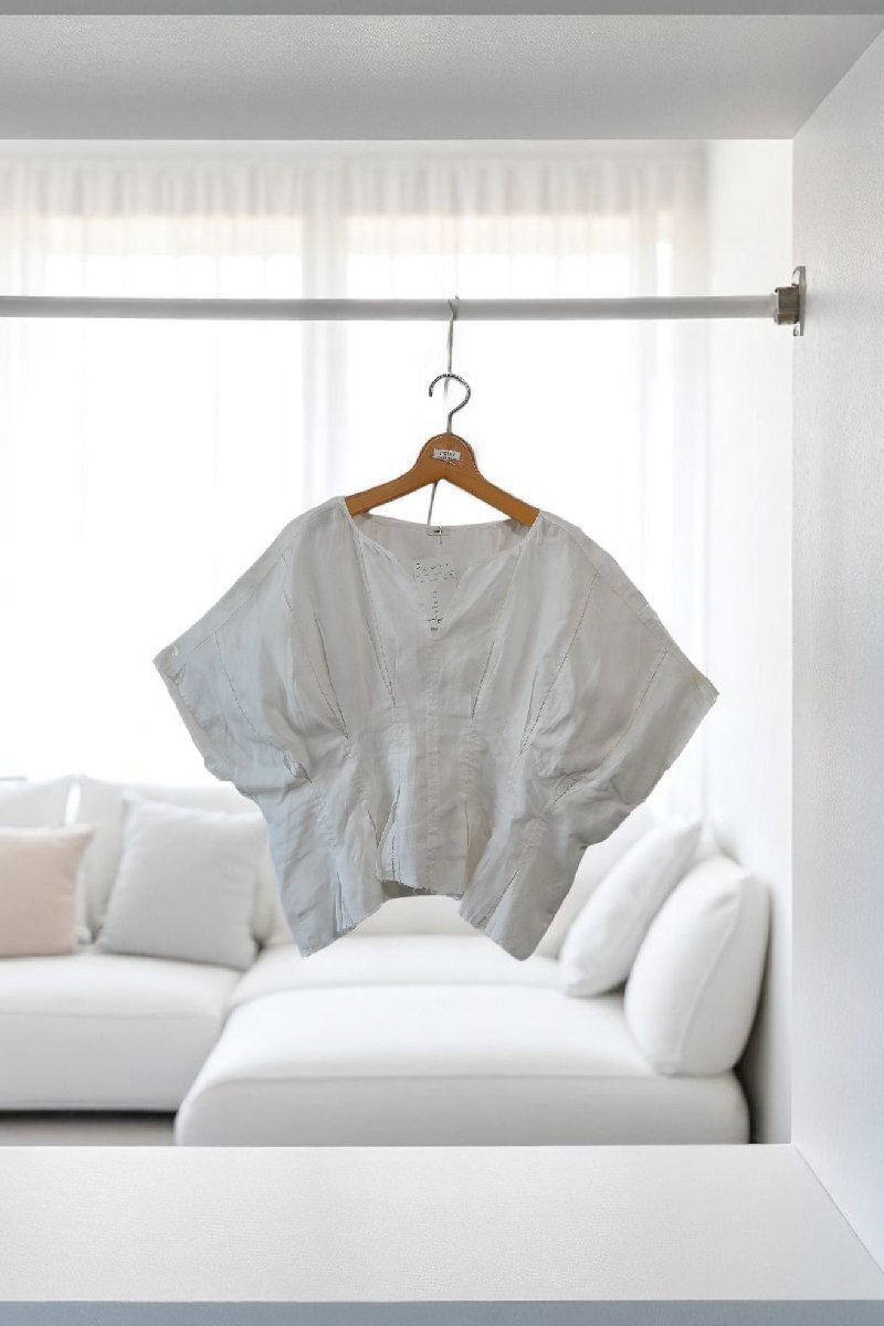 ★送料無料!2023年 IENA/イエナ *ハシゴタック ショート丈ブラウス//定価¥17.600* 古着のgplus広島 2506r1拍卖