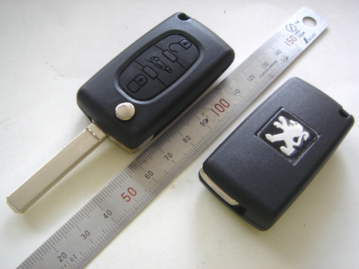 PEUGEOTプジョーRCZ★3ボタン407キーレスシェル207★品質良好品拍卖