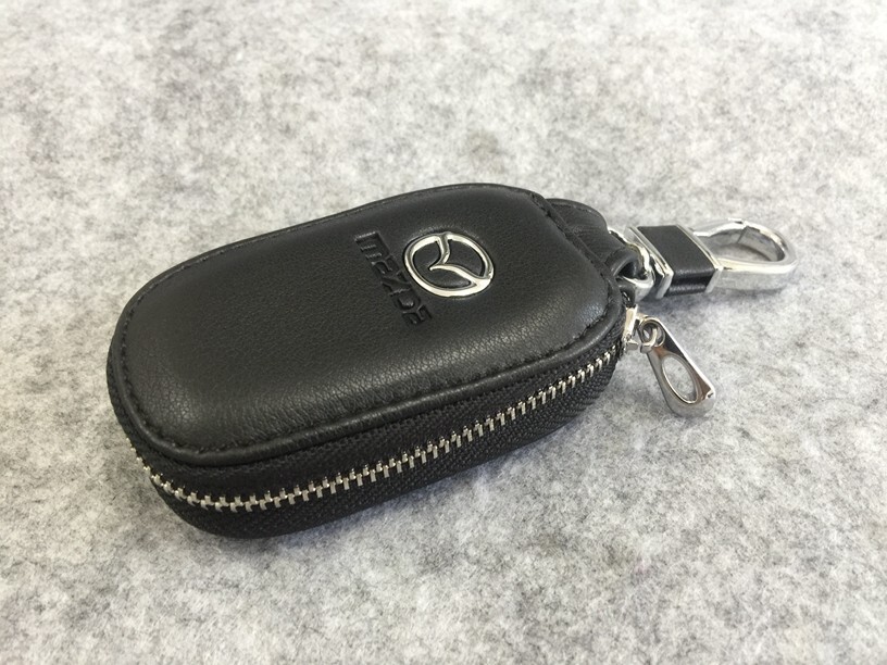 マツダ キーケース スマートキーケース 自動車 カラビナ付き キーホルダー 収納 キーカバー キーリング キーチェーン ブラック拍卖