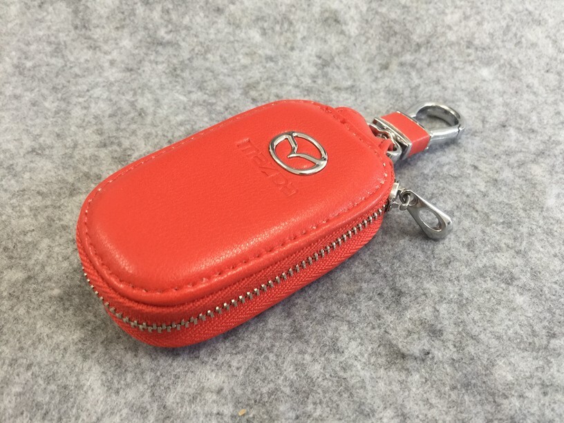 マツダ キーケース スマートキーケース 自動車 カラビナ付き キーホルダー 収納 キーカバー キーリング キーチェーン レッド拍卖