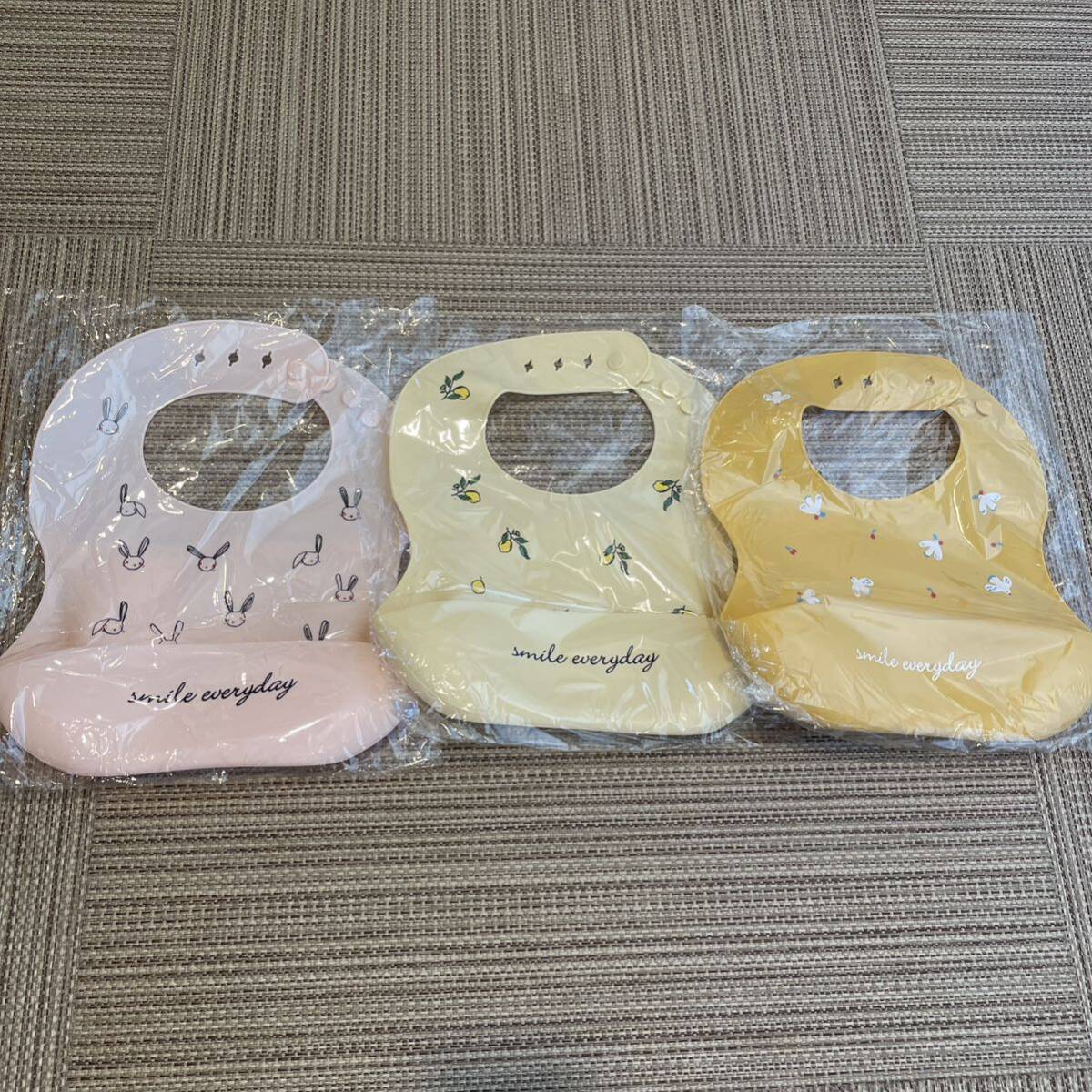 兎+鳥+レモン 3枚シリコンビブ 子供お食事エプロン 保育園防水エプロン拍卖