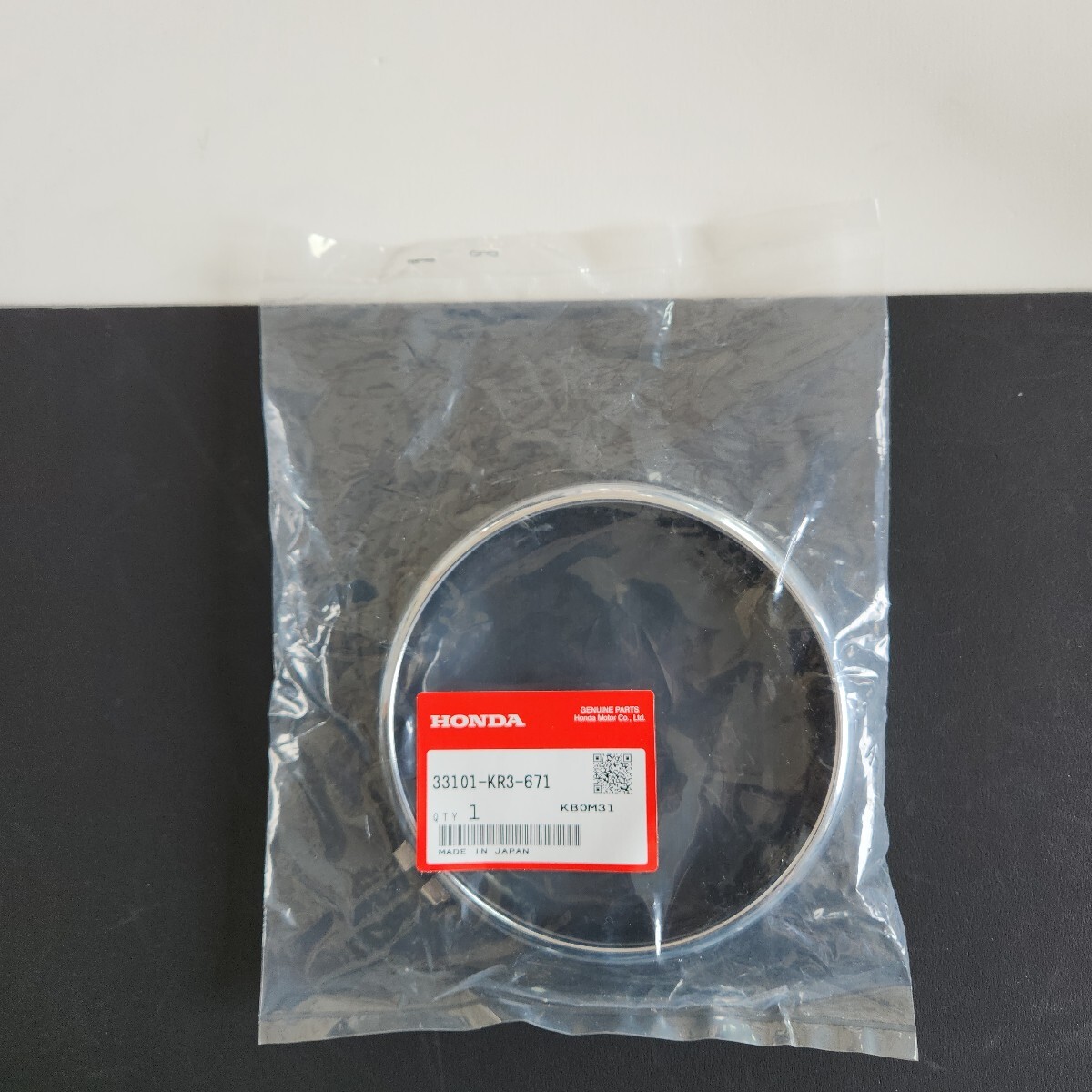 ホンダマグナ50純正希少品ヘッドライトリム 新品、未使用、未開封、送料無料拍卖