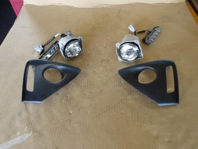 タンク DBA-M900A フォグランプ左右セット 114-11092 81210-B1110.81220-B1090 812A0-B1020.812B0-B1020 211736拍卖