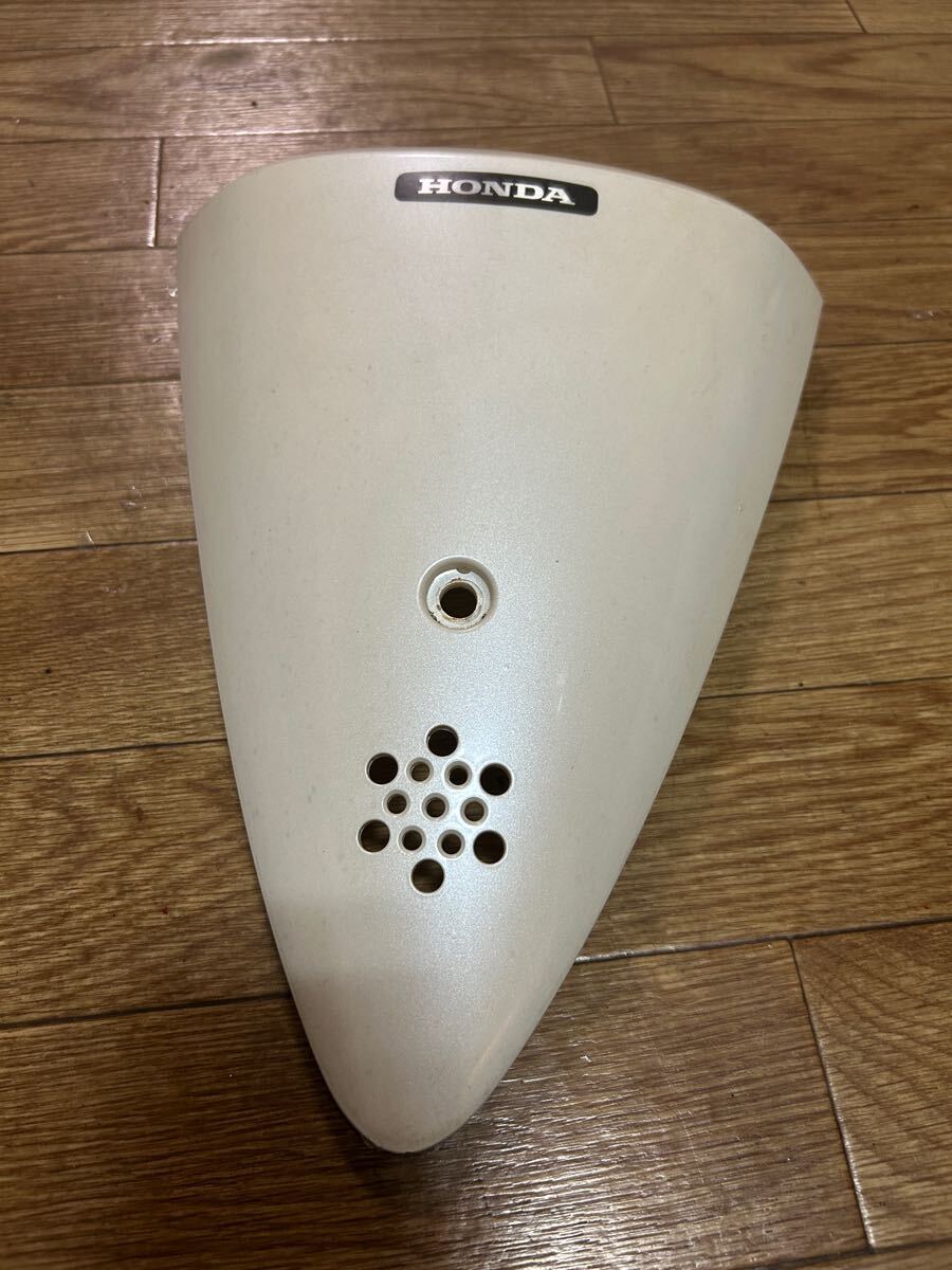 ホンダ 純正AF62フロントカバー AF68にも。ホワイト拍卖