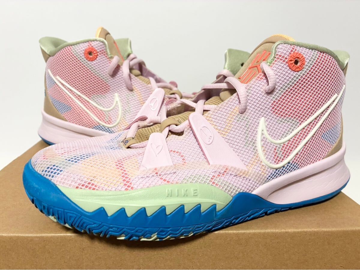 2021 美中古箱付 NIKE KYRIE 7 GS 1 WORLD 1 PEOPLE PINK WHITE ナイキ カイリー ワールド ピープル ピンク ホワイト 24cm US6Y 941943-600拍卖