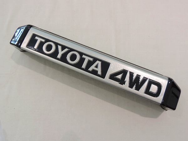 【新品】 トヨタ純正 70系 ランドクルーザー用 ライセンスプレート ランプ カバー 補修部品 経年劣化拍卖
