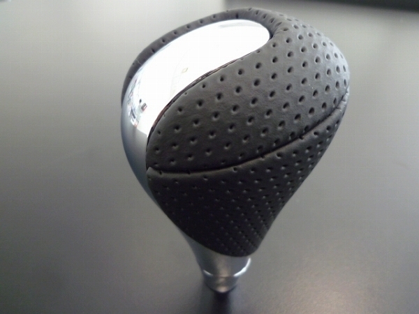 新品レクサス IS-F 純正シフトノブ パンチングレザー 黒拍卖