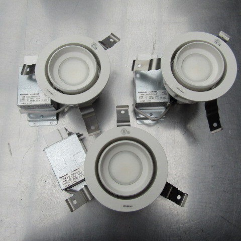 【埼玉発】【3個セット】panasonic パナソニック ダウンライト LGD3402NLE1 2021年製 天井埋込型 中古★7-1014-N1拍卖