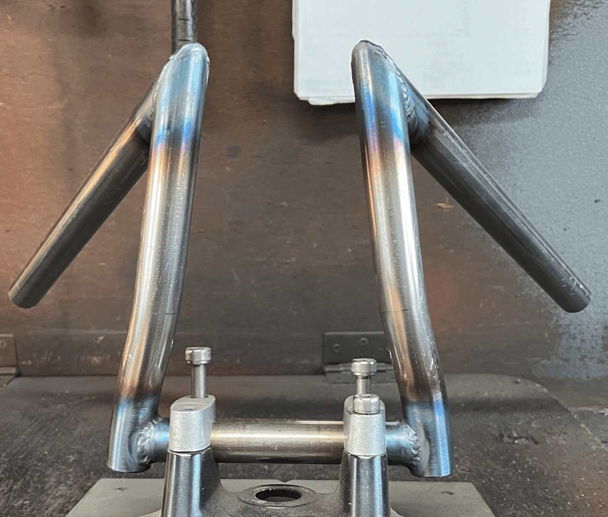 22、2 異型ロボ 10 未塗装拍卖