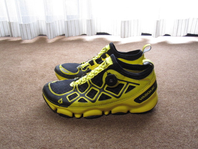 VASQUE バスク シェイプシフターウルトラ トレイルラインニングシューズ ブラック/イエロー US9/27cm USEDキレイ スニーカー アウトドア拍卖