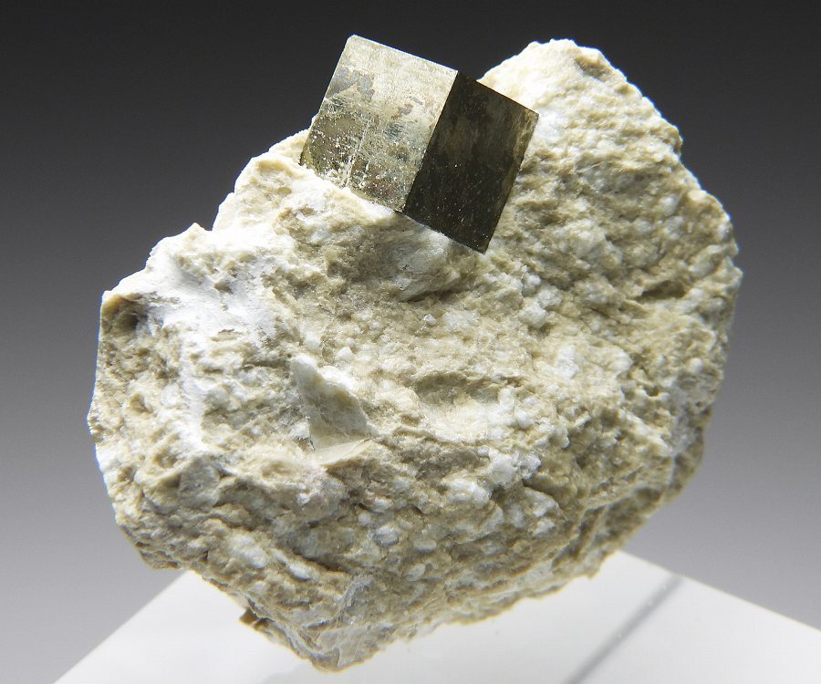 ☆☆ 黄鉄鉱 パイライト 母岩付き <スペイン> 178 ☆☆拍卖