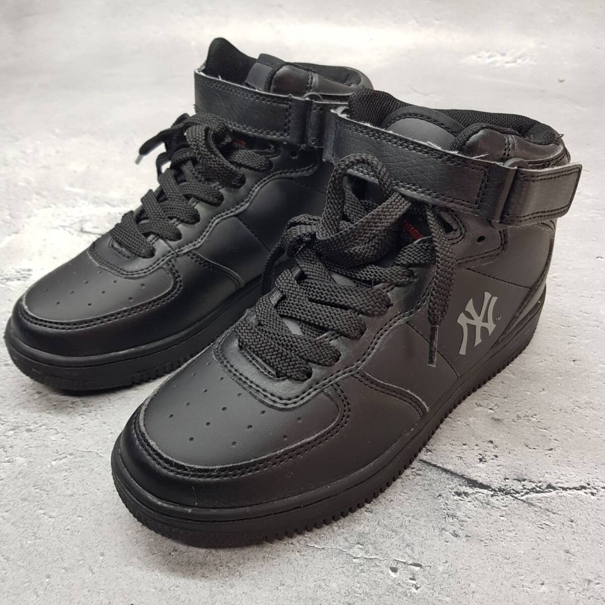 未使用品 ユニセックス MLB New York Yankees/ニューヨーク・ヤンキース ハイカットスニーカー メジャーリーグ ブラック シューズ 靴拍卖