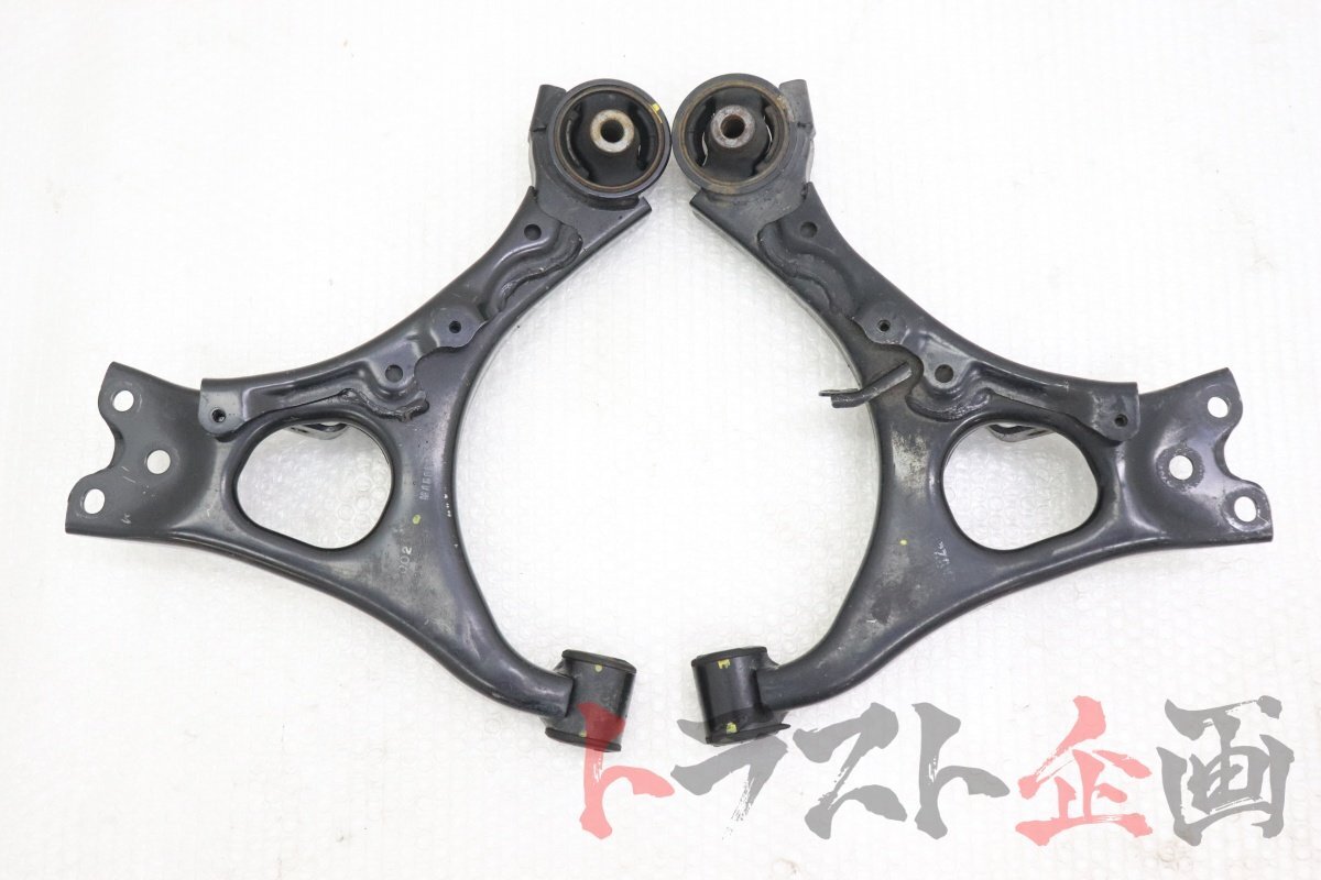 リアアーム 左右セット シビック タイプR FD2 トラスト企画 U 2101568423拍卖