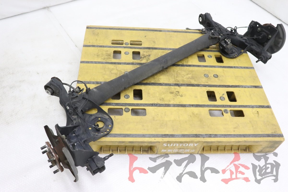 リア アクスルビームAssy スイフト スポーツ ZC32S トラスト企画 U 2101569340拍卖