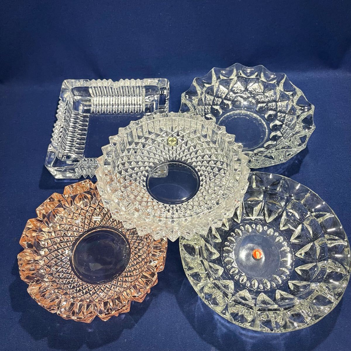 ヴィンテージ クリスタルガラス 灰皿 5種セット HOYAクリスタル 切子 色ガラス カットガラス レトロ 当時物 (06167E拍卖