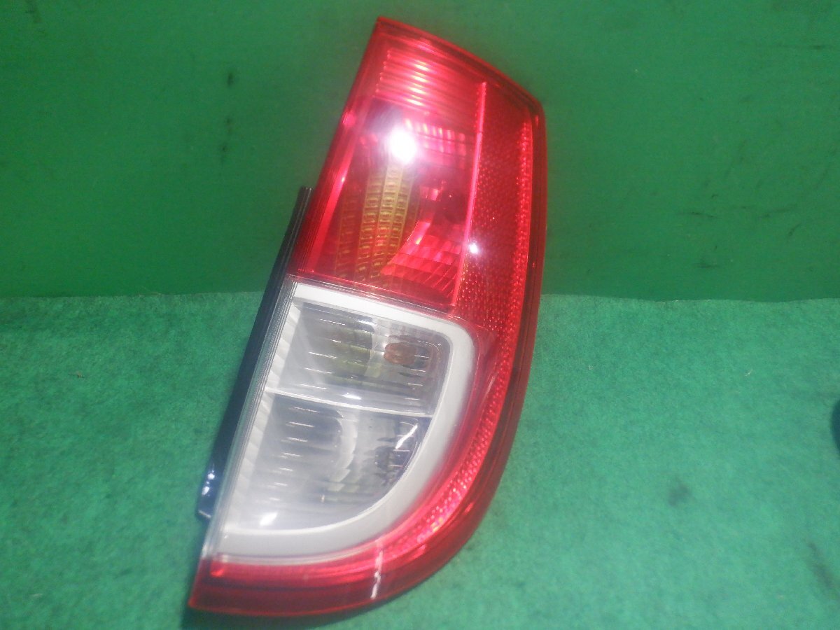 【ヤ①】日産 モコ MG22S 純正 右テール KOITO 220-59124拍卖