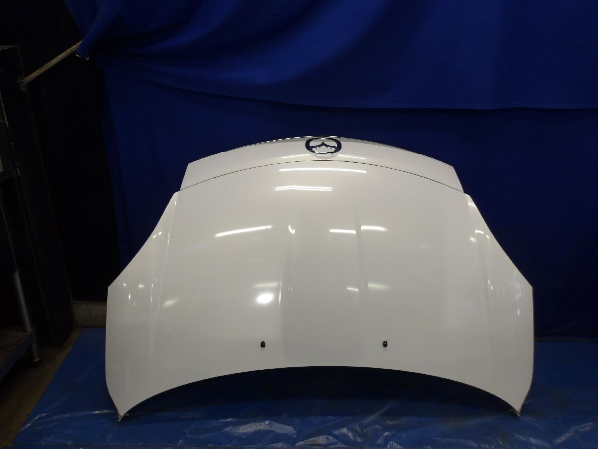 《個人宅発送不可》マツダ ベリーサ DC5W 純正 ボンネット ヒンジ インシュレーター付き クリスタルホワイトパールマイカ /34K拍卖