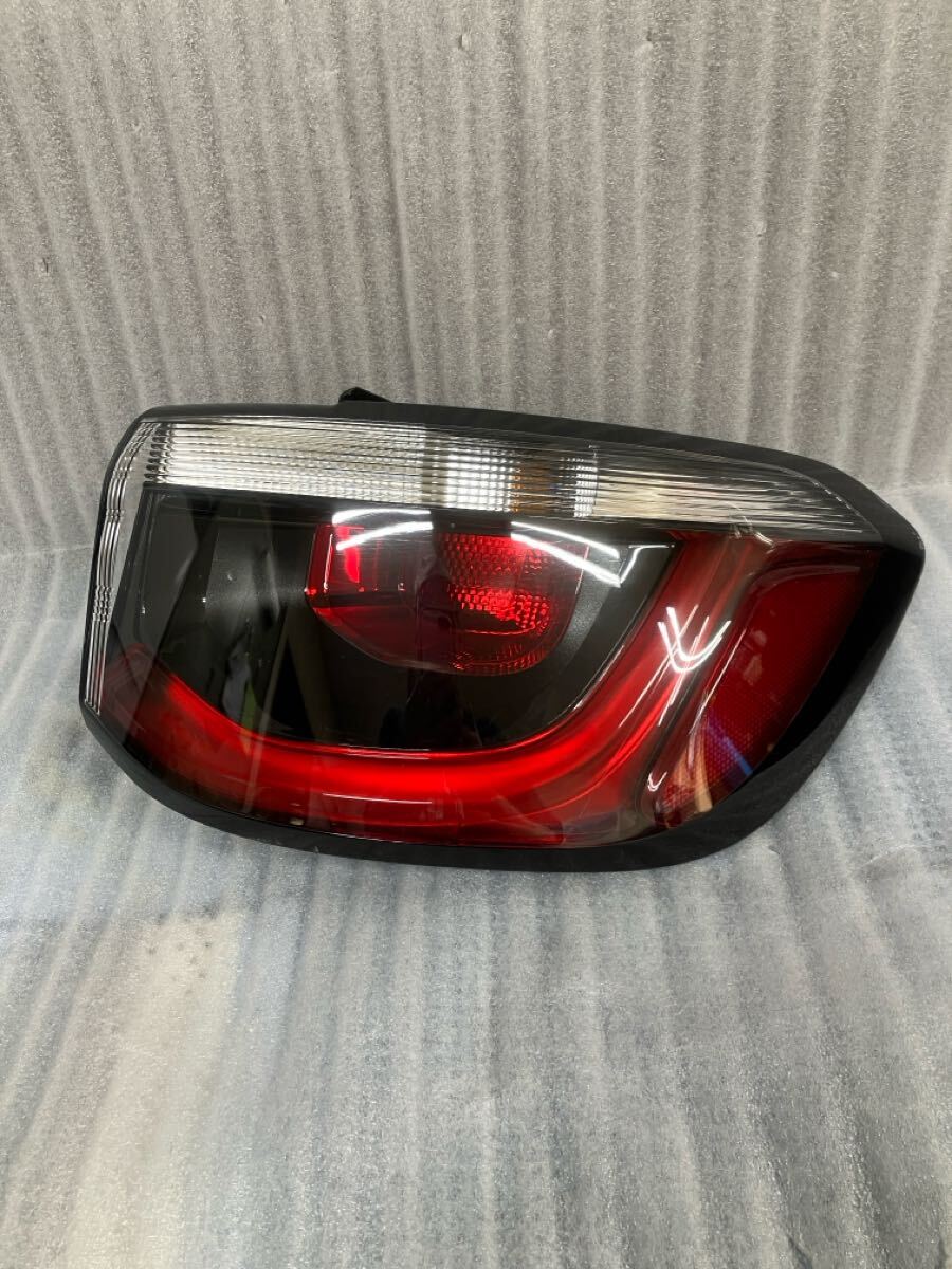 中古 ジープ コンパス 右テールランプ JEEP COMPASS 0053423071-001拍卖