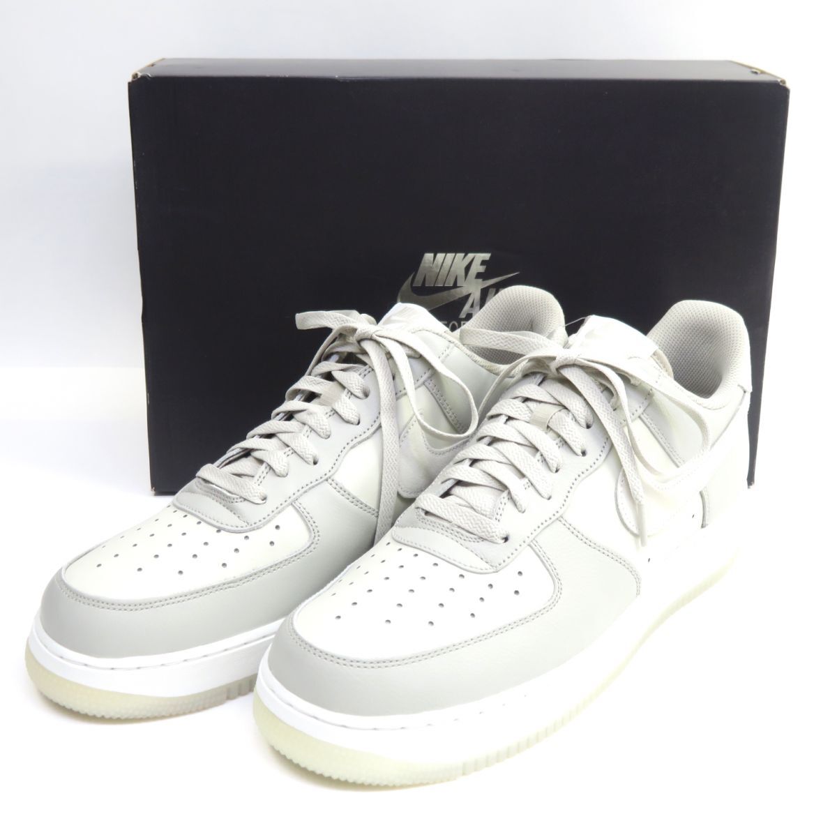 153s【未使用】NIKE ナイキ AIR FORCE 1 ’07 LV8 エア フォース FN5832-001 US12/30cm 箱有拍卖