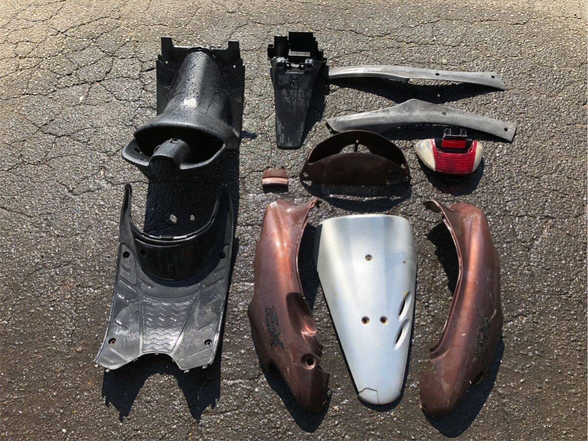 54540■ ホンダ ライブディオ AF35 フロント カウル サイド カバー オイル インナー ボード ライト 泥除け 外装 モール拍卖