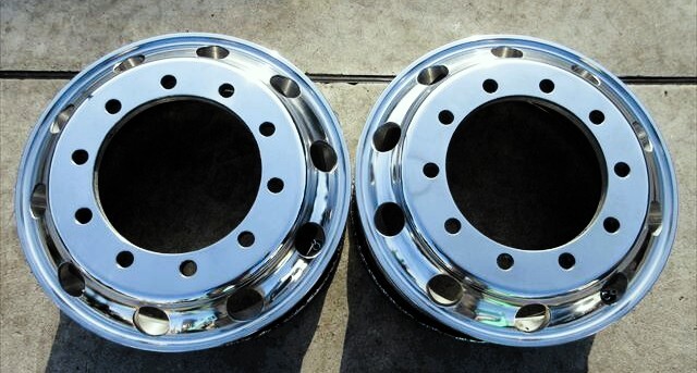 送料無料 美品 住金 アルミホイール ISO 平面座 22.5×7.50 162 10穴 フロント用 鏡面仕上げ済み 2本セット その12拍卖