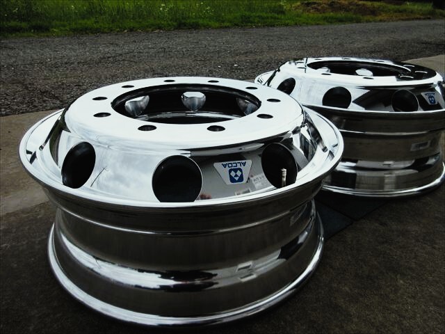 送料無料 新古品 アルコア アルミホイール ISO 平面座 22.5×7.50 162 10穴 両面兼用 美品 2本セット拍卖