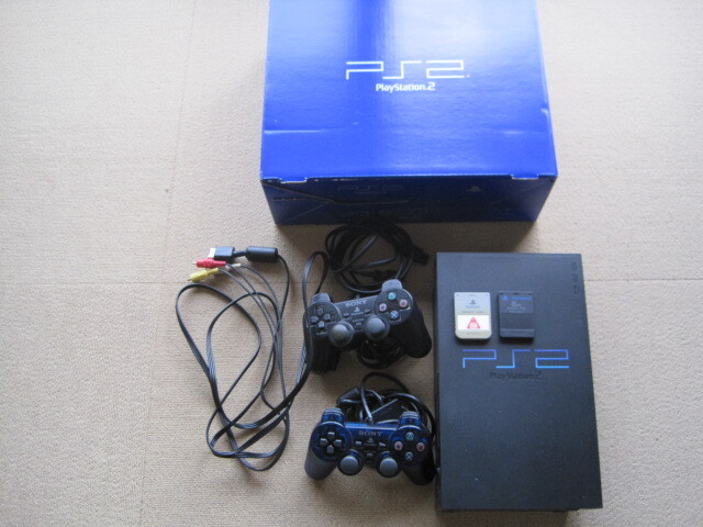 ■■【即決有】■SONY★プレイストーション2★本体&コントローラー×2★箱付★SCPH-30000♪■■拍卖
