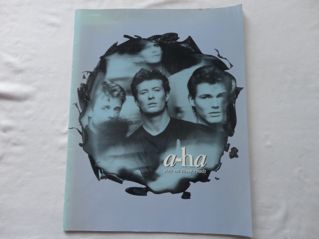 ツアーパンフレット『a-ha stay on these roads』 昭和63年 H.I.P拍卖