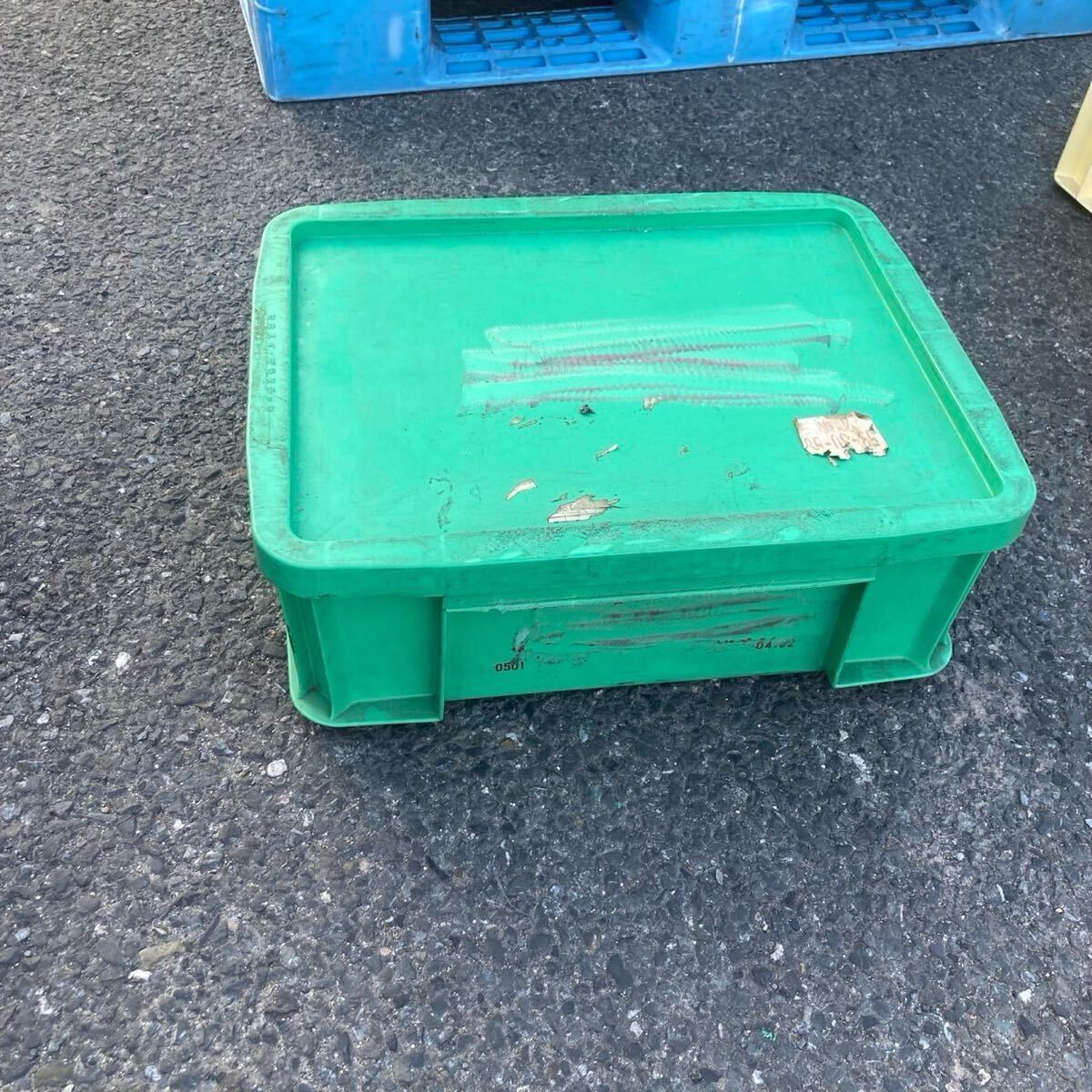 【奈良県葛城市発】中古 コンテナ 475×375×170 10個セット 蓋付き かご拍卖