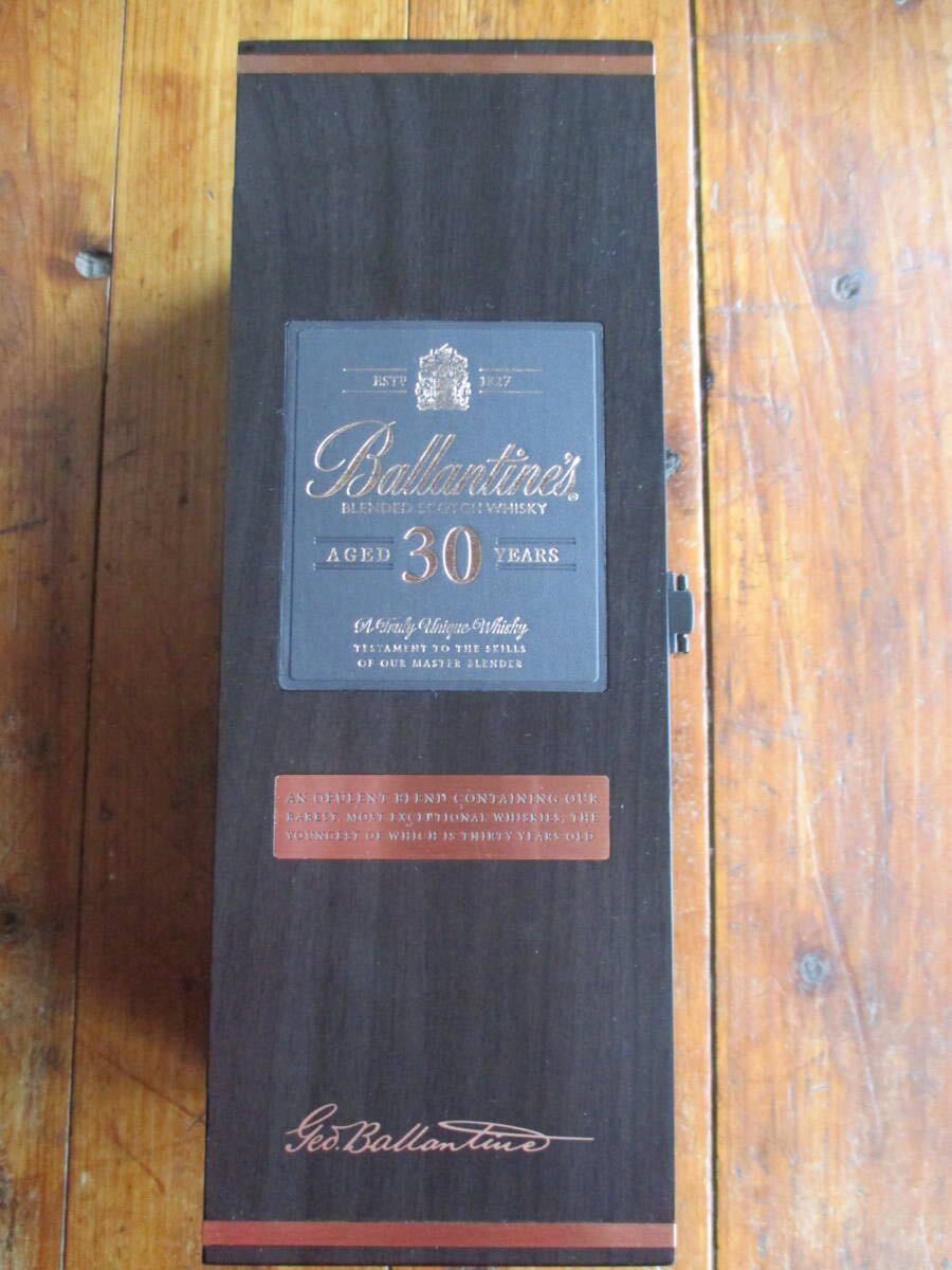 空瓶 空ボトル 空びん Ballantine’s バランタイン30年 ウイスキー スコッチ 木箱 空き箱 フタ コルク拍卖
