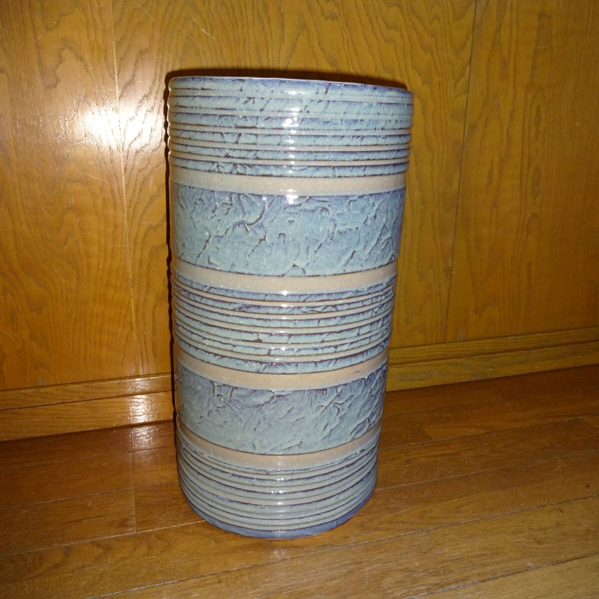 陶器製傘立て 円筒 アンブレラスタンド 23cm×43cm拍卖