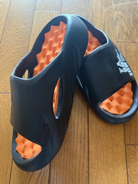 未使用:サマーサンダルスリッパカラフルサイズ24.5~25cm拍卖