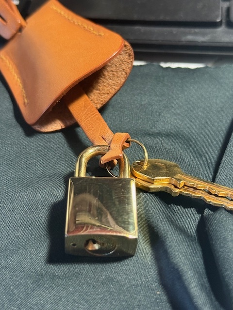 極美:SPADACINIパドロック南京錠ヌメ皮カデナ付き拍卖