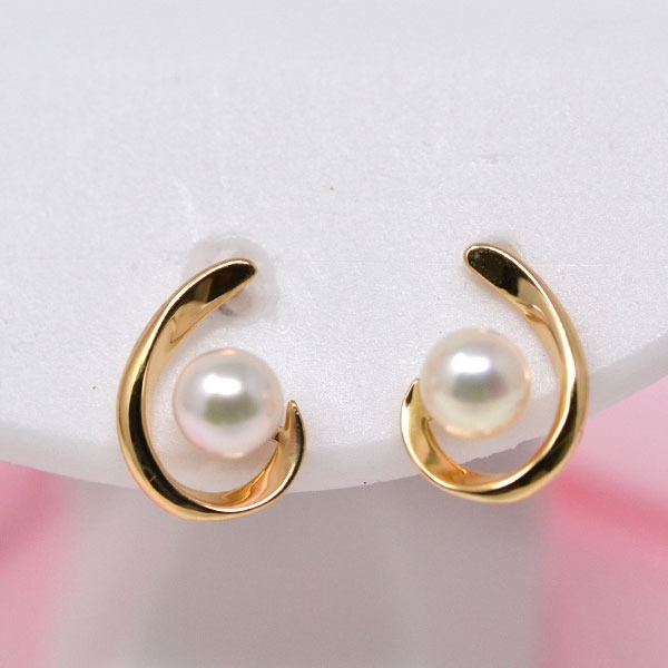 【18金】K18あこや真珠 小ぶりサイズ 4mm 小粒 イエローゴールド拍卖