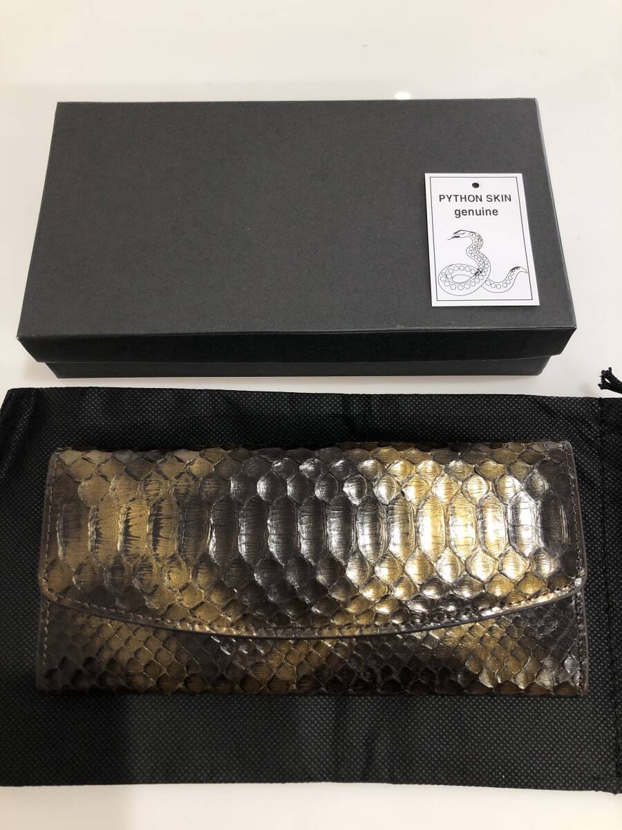 HB3891  パイソン 長財布 かぶせタイプ ヘビ革 レザー 専用袋・箱付き 拍卖