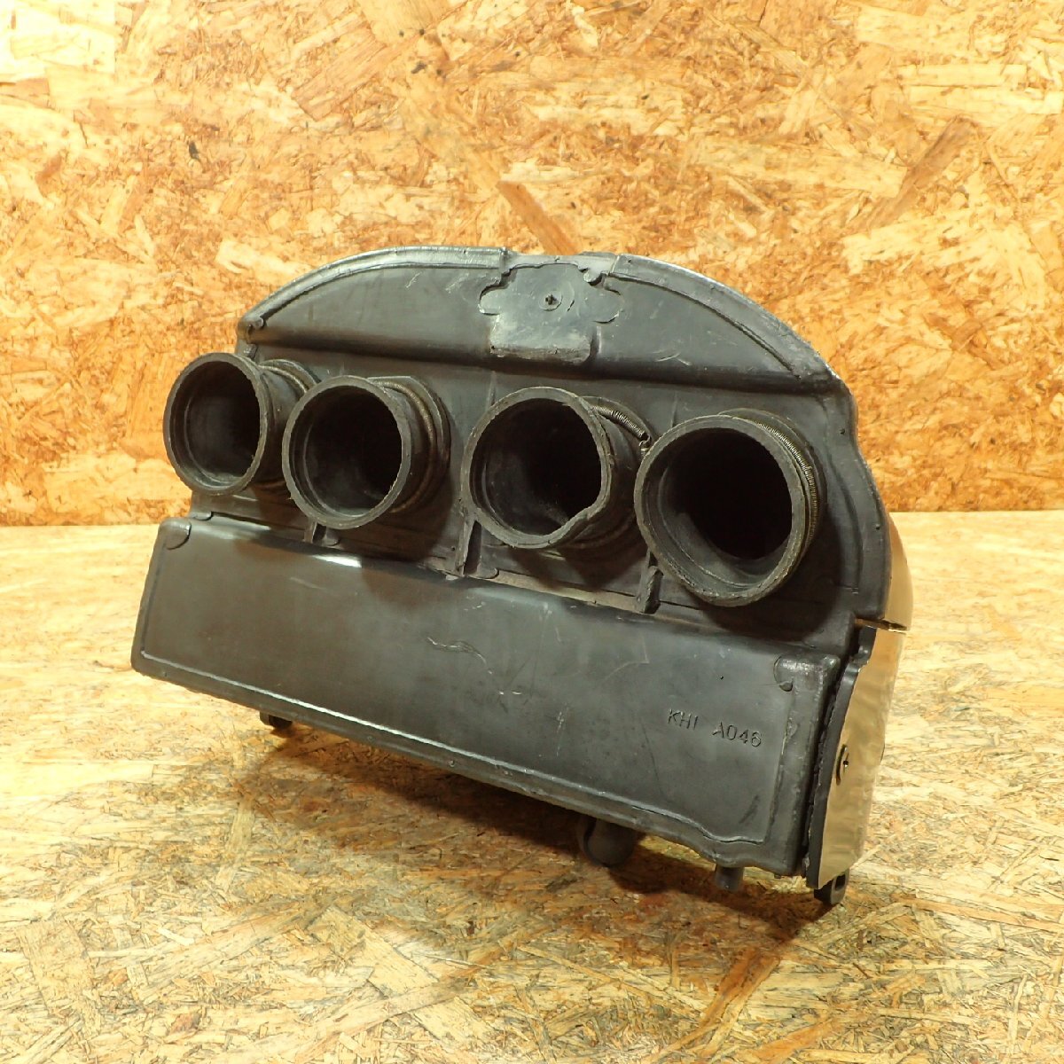 【送料Mサイズ】Kawasaki ZX900A-0500** GPZ900R エアクリーナー 検.( A7 20256 28 鳥水4拍卖