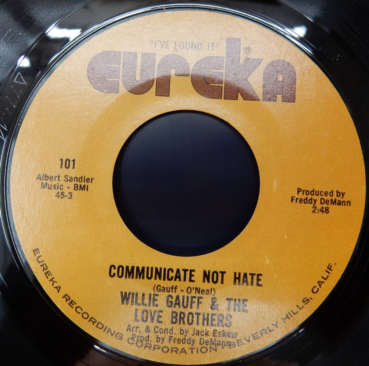 EP) WILLIE GAUFF & THE LOVE BROTHERS COMMUNICATE NOT HATE拍卖