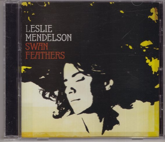 LESLIE MEDELSON SWAN FEATHRES拍卖