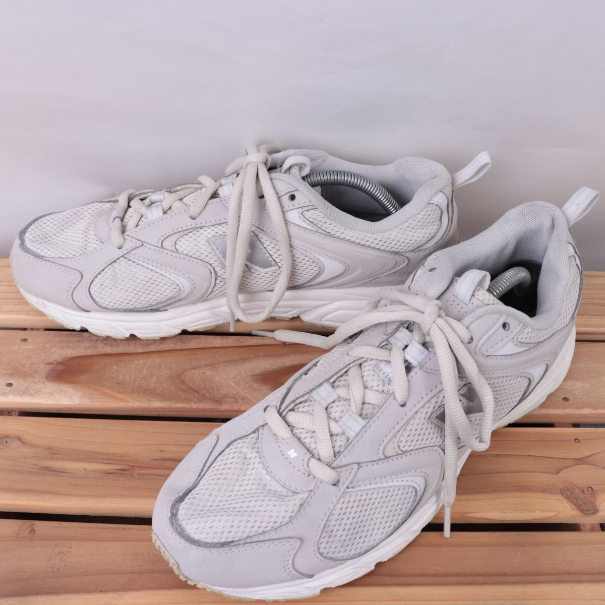 z32【408】ニューバランス US10.5 28.5cm/ライトグレー ライトベージュ シルバー newbalance メンズ スニーカー 中古拍卖