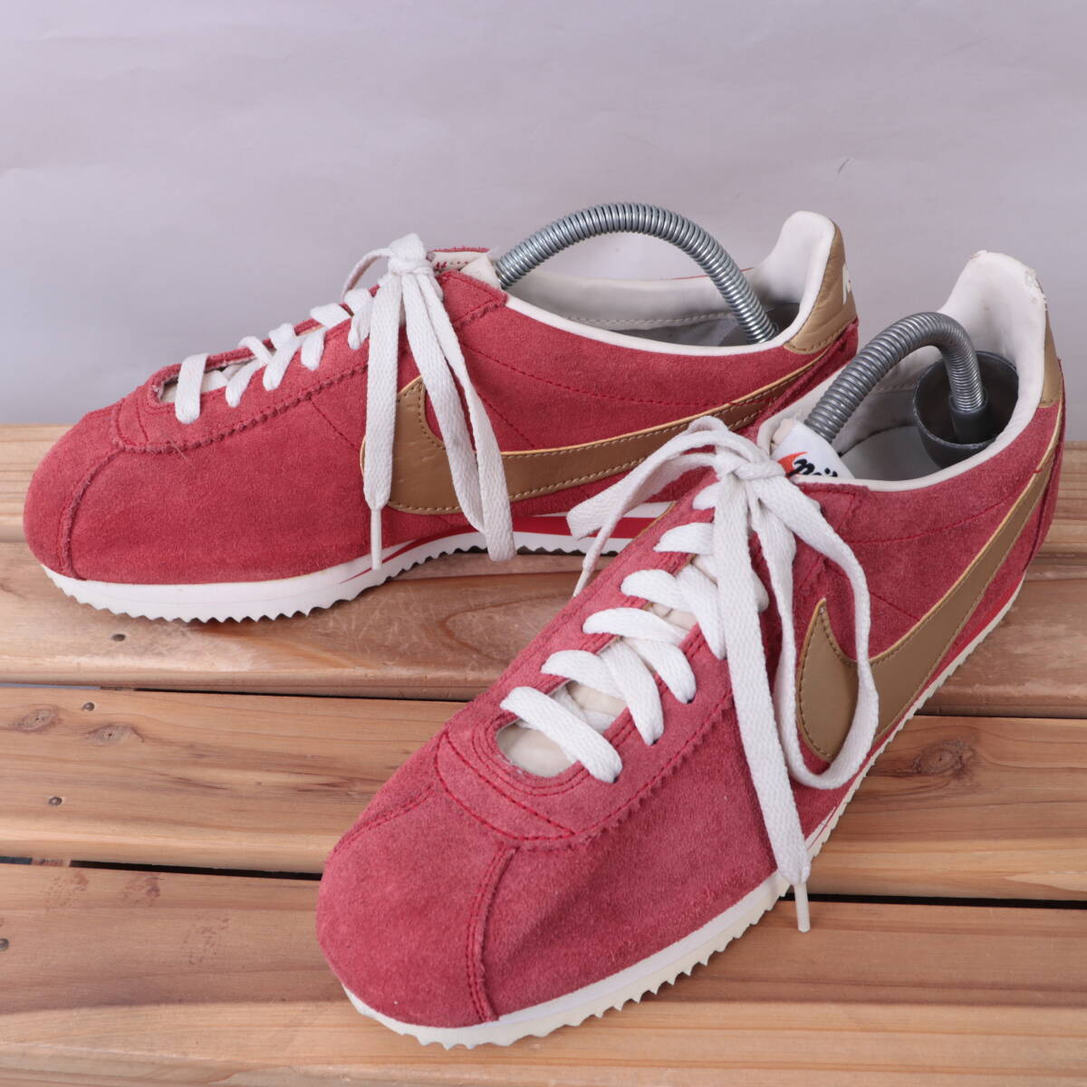 z140 ナイキ コルテッツ US9 27.0cm/赤系 レッド ゴールド NIKE CORTEZ メンズ スニーカー 中古拍卖