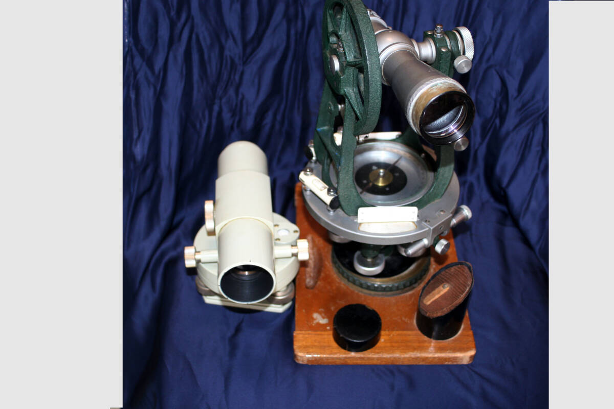 ★★★ 京都府   引き取り限定品 土木 測量機器  トラショット  と   レベル のセット ■■■  古いメカ品のため 現状渡し拍卖