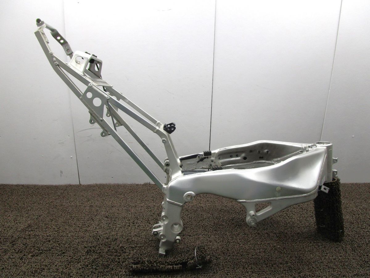 YZF-R1 メインフレーム @A1981!RN041 書類付 ヤマハ 【 N503E 】 キャブ車 動画有拍卖