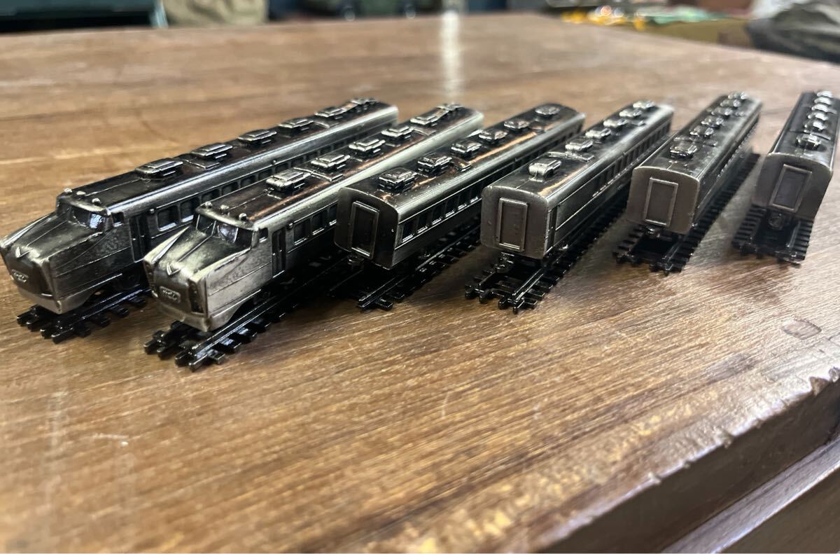 東武鉄道デラックスロマンスカー ダイキャスト製 置物 モハ1720 中間車、先頭車 Nゲージ 電気機関車拍卖