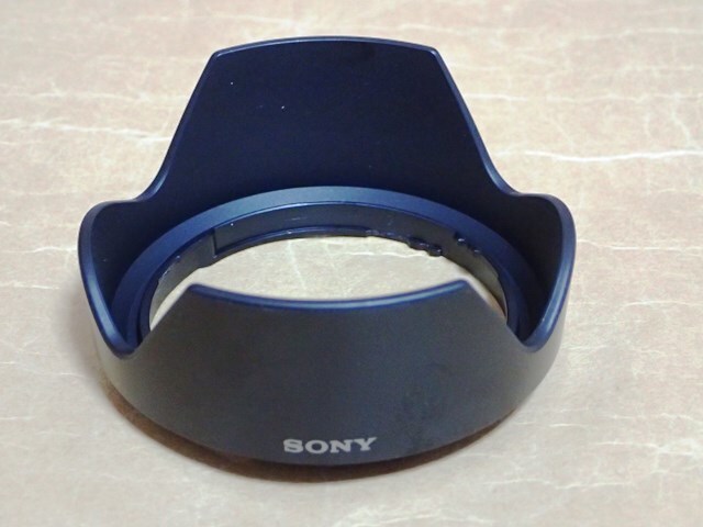 〈 SONY デジタル一眼カメラ α 純正 レンズフード ALC-SH112 〉拍卖