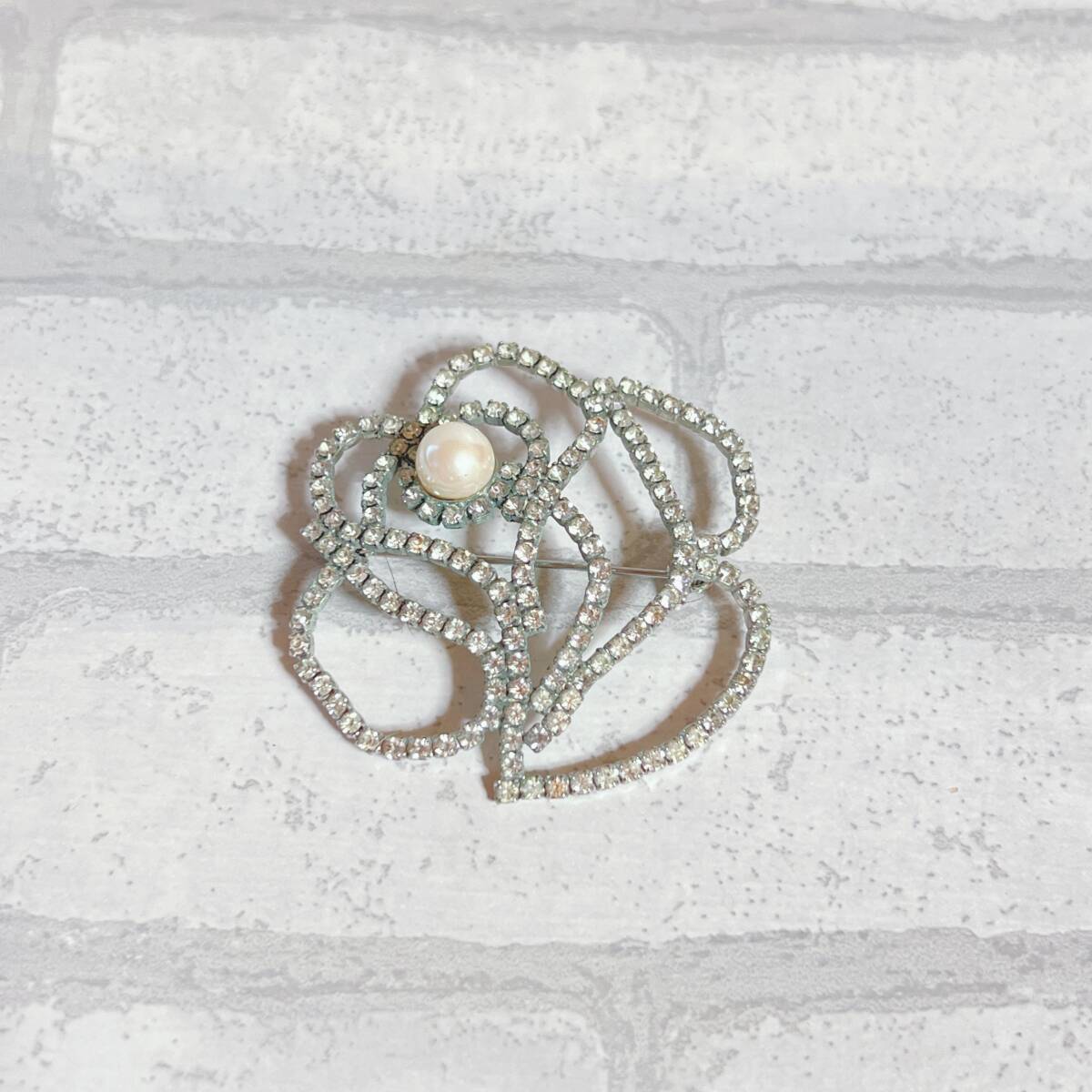 ブローチ silver シルバー ビジュー ローズ フラワー パール アンティーク ヴィンテージ EL-0414拍卖