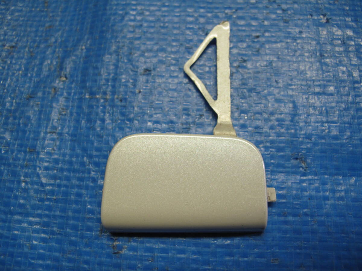 G タントカスタム LA600S LA610S 純正 フロントバンパー 牽引フック 蓋カバー 52128-B2170 ホールカバー拍卖