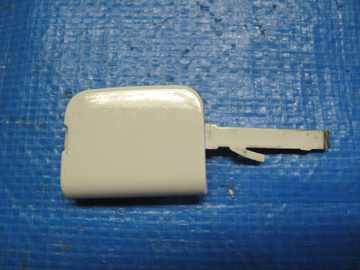 G LA300S LA310S 後期 ミライース 牽引フックカバー ホールカバー 52128-B2180拍卖