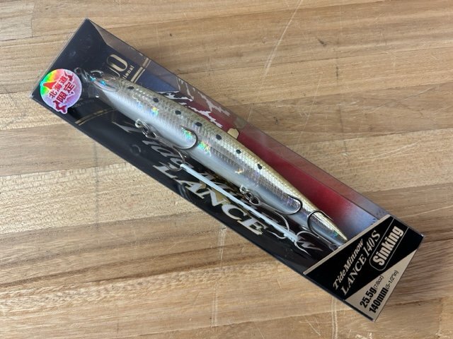 ○A-5444 DUO デュオ Tide Minnow LANCE タイドミノーランス 140S ブラックバックイワシ ADA0037 ※新品 北海道限定拍卖